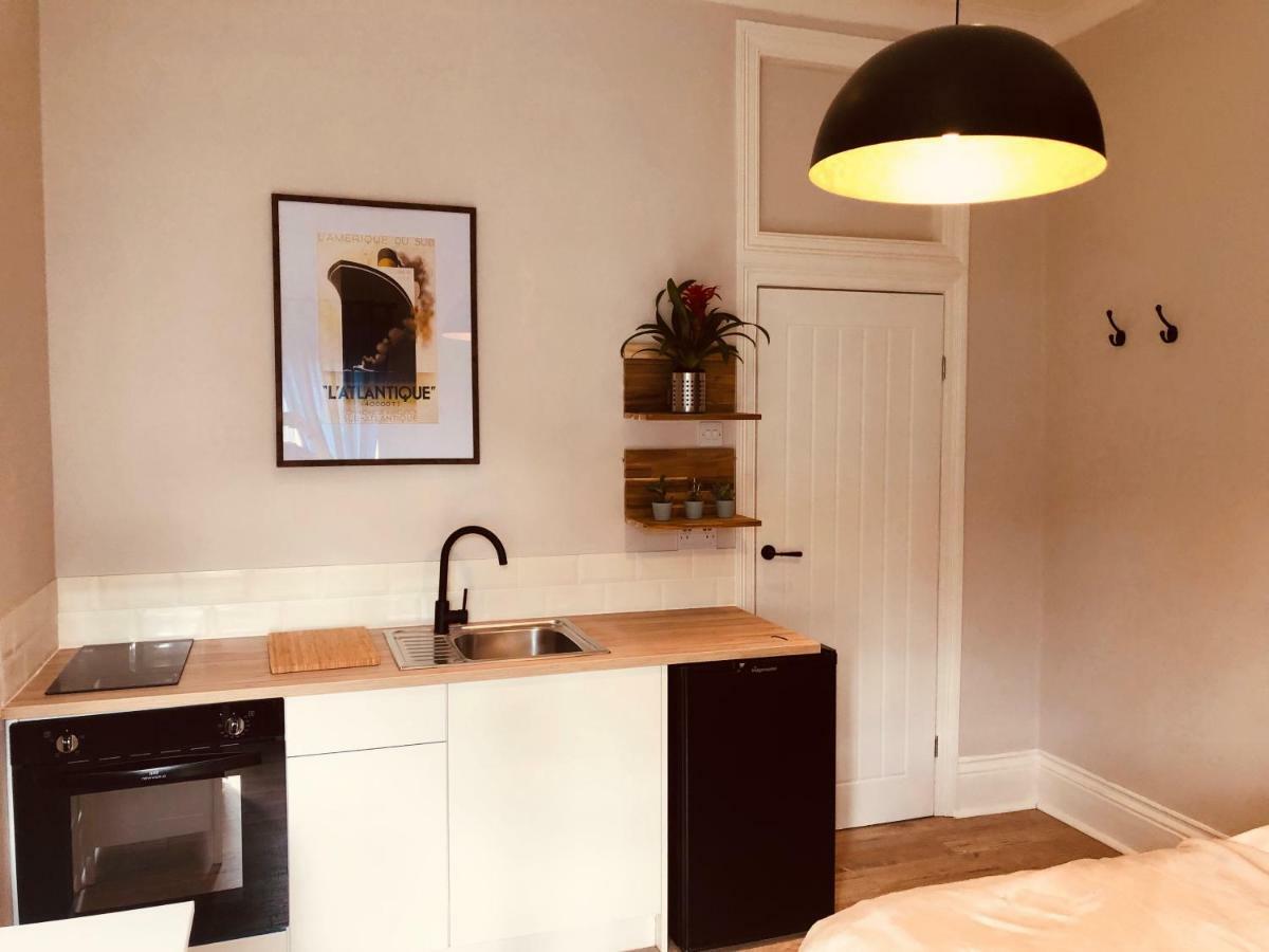 Maritime Pods Hotell Portsmouth Eksteriør bilde