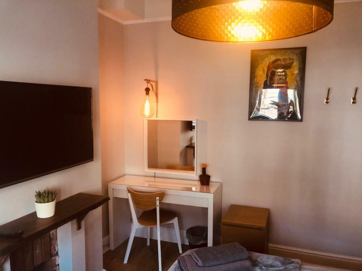 Maritime Pods Hotell Portsmouth Eksteriør bilde